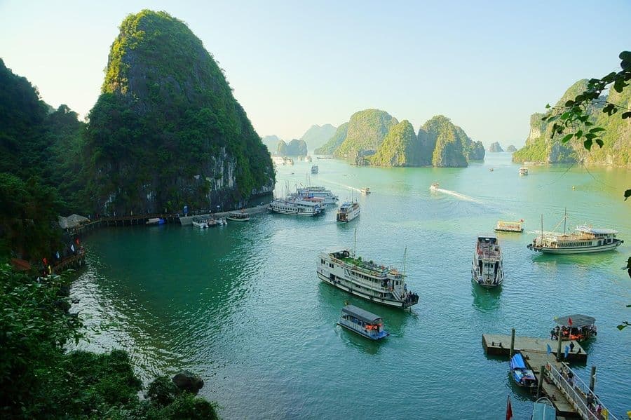 Vietnam’s Digital Nomad Wave in 2026: The hotspot map, the rent ripple, and how to make smart housing decisions without getting trapped