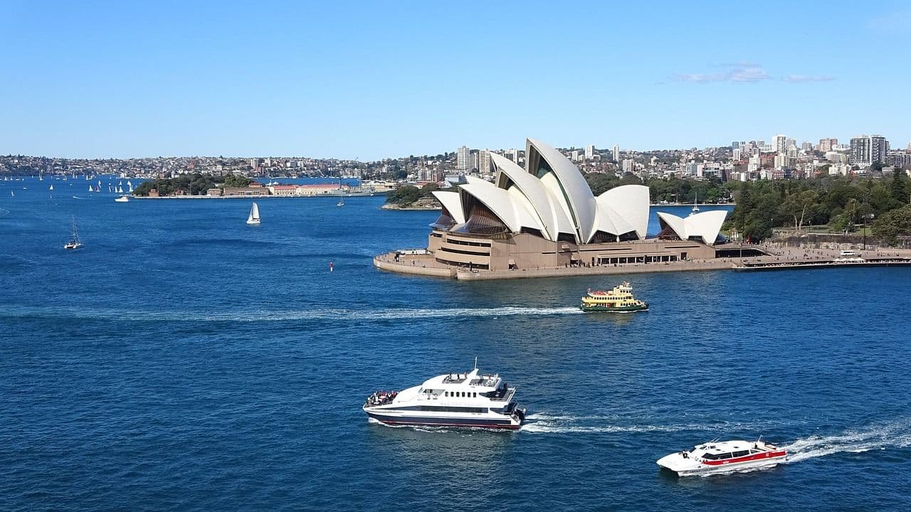 Sydney Real Estate Market Trends in 2025 – AI Predictions & Investment Insights